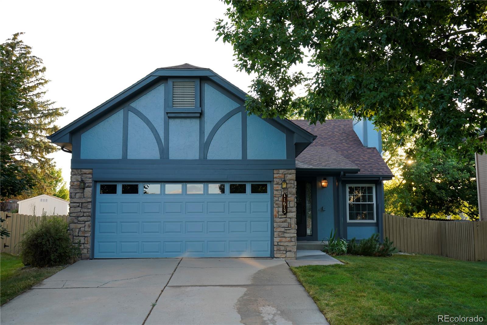 11613  Masonville Drive, parker MLS: 9429298 Beds: 4 Baths: 2 Price: $520,000