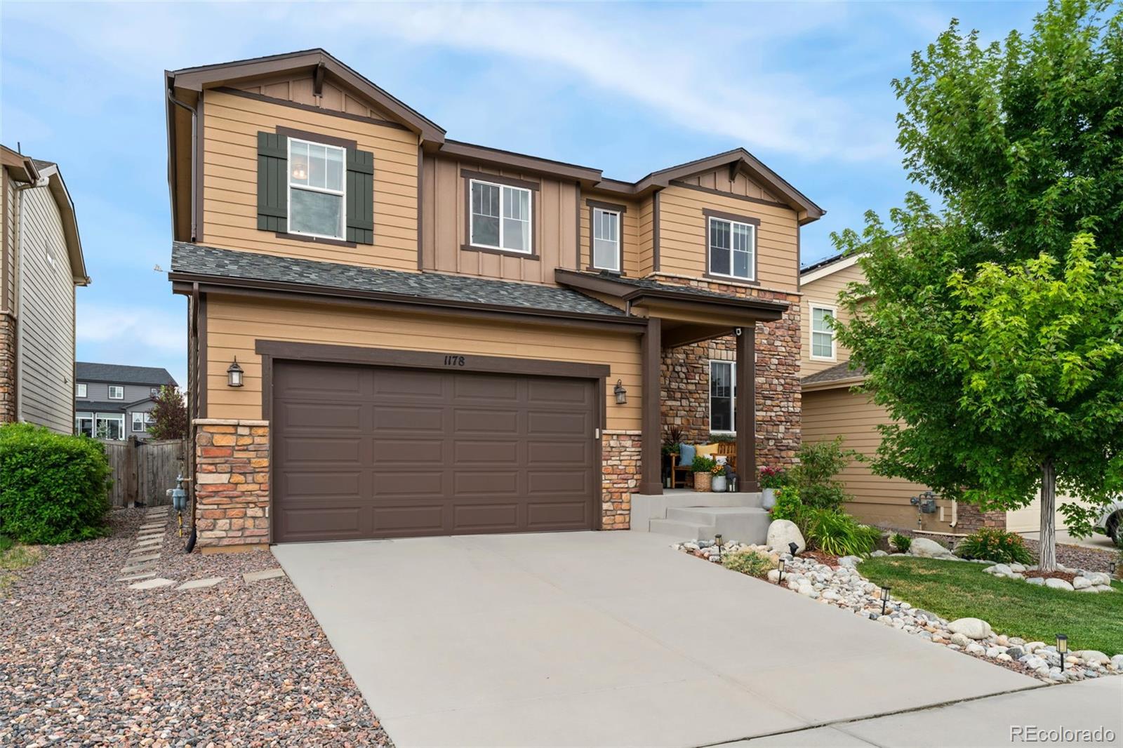 1178  Mcmurdo Circle, castle rock MLS: 3888430 Beds: 4 Baths: 4 Price: $740,000