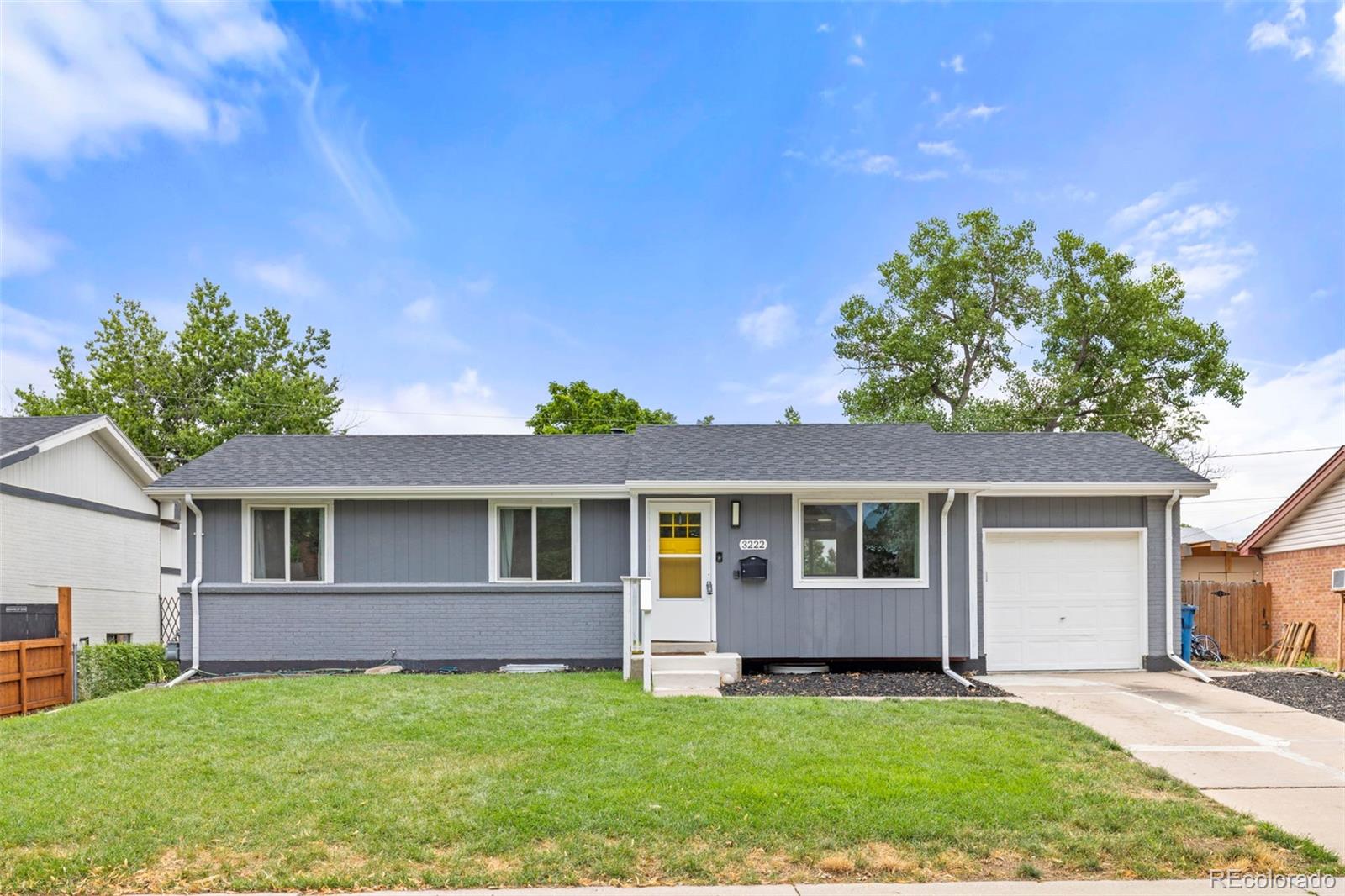 3222  Blackhawk Circle, aurora MLS: 2188992 Beds: 4 Baths: 2 Price: $515,000