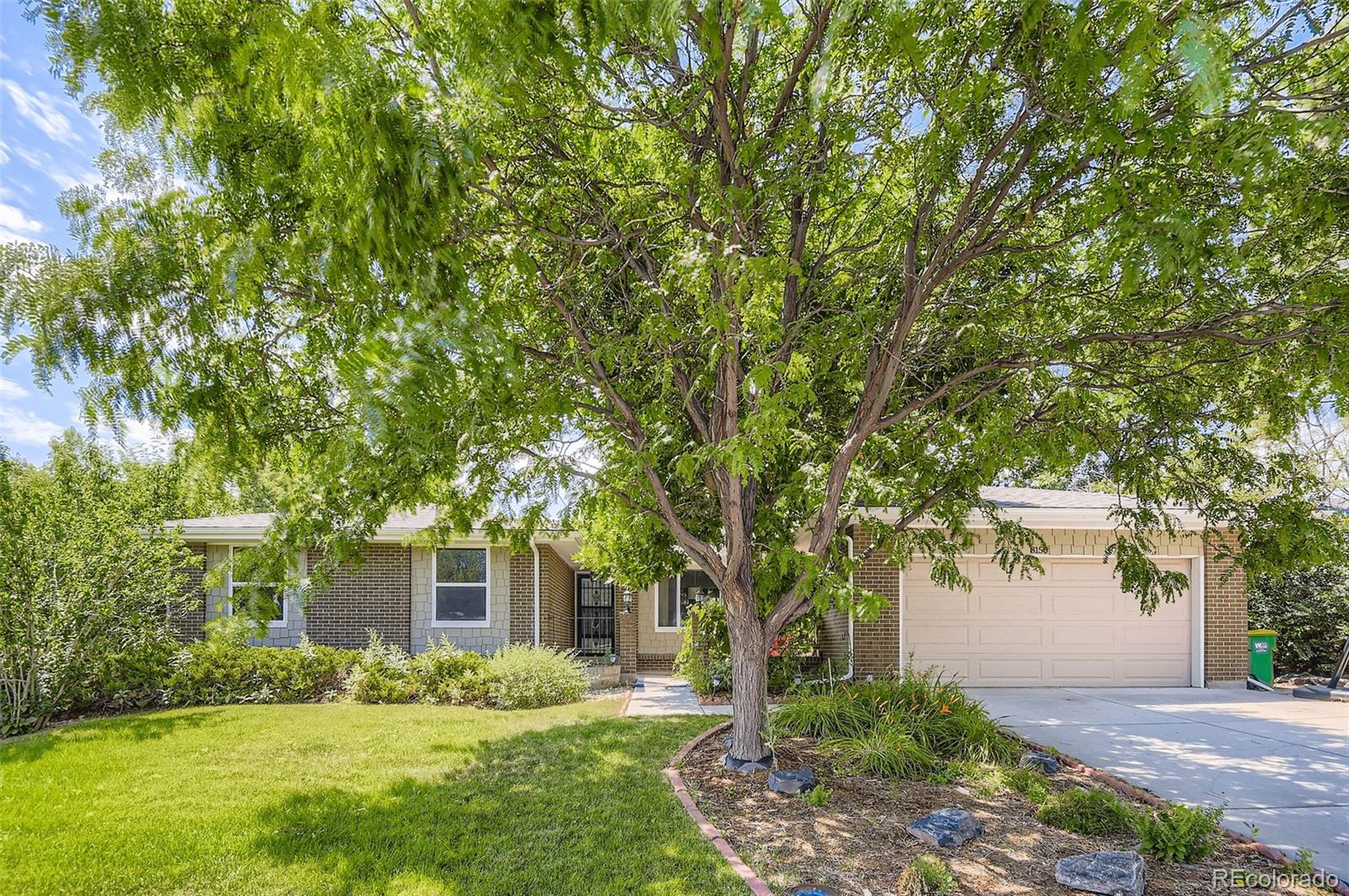 8150 W Calhoun Drive, littleton MLS: 4775074 Beds: 4 Baths: 3 Price: $600,000