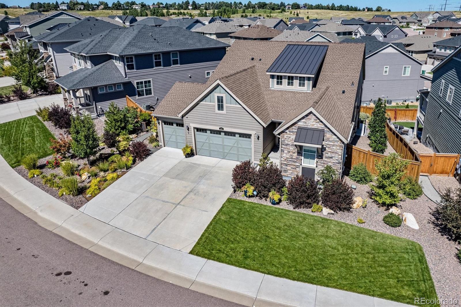 231  Green Valley Circle, castle pines MLS: 9681845 Beds: 4 Baths: 3 Price: $850,000