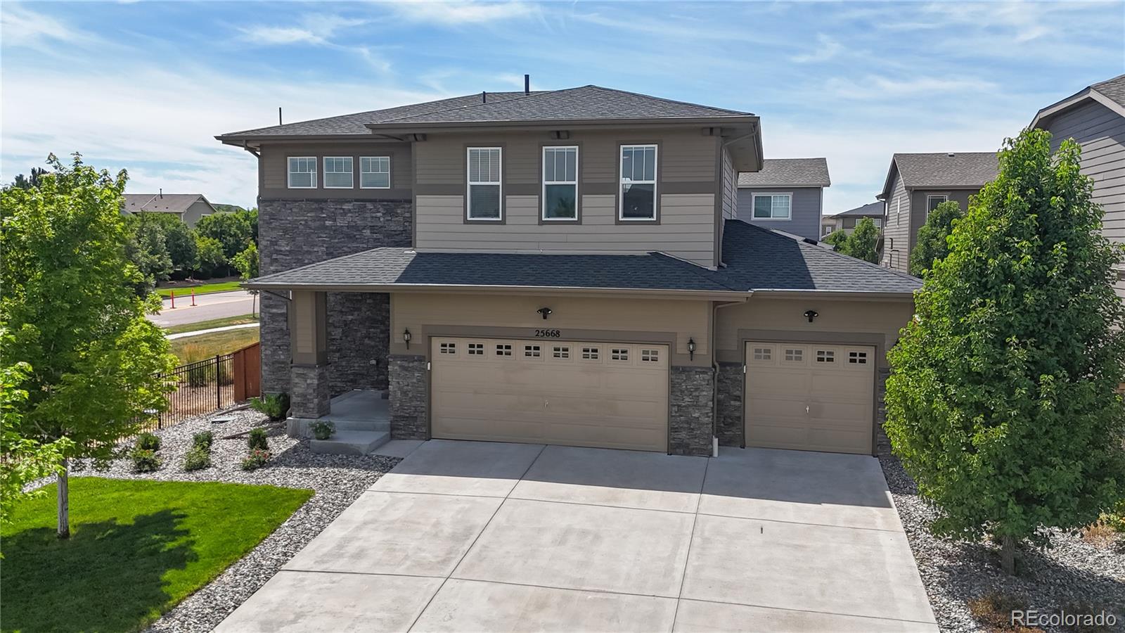 aurora  House Search Picture