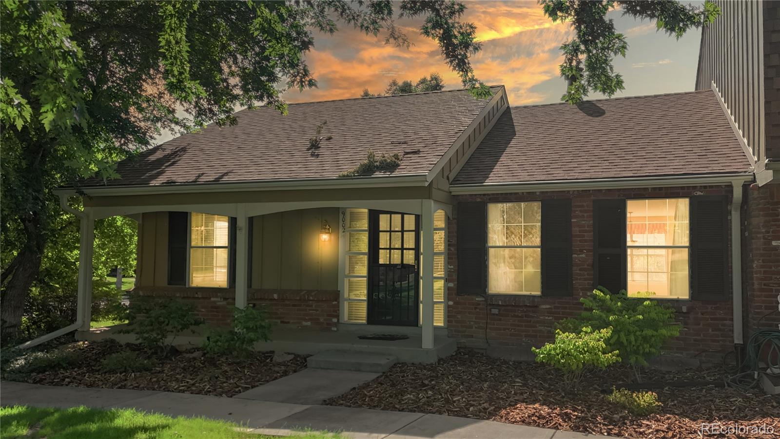 9002 E Amherst Drive, denver MLS: 6842165 Beds: 3 Baths: 2 Price: $425,000