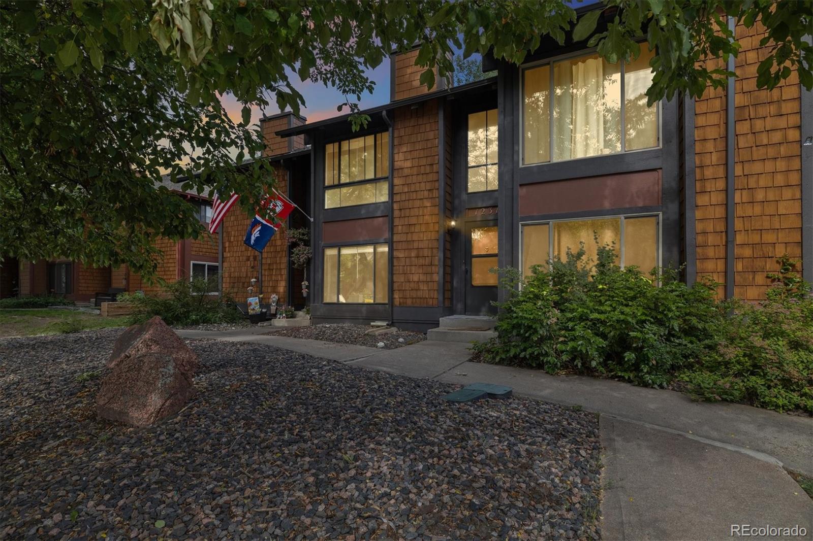 1231 S Crystal Way, aurora  House Search MLS Picture