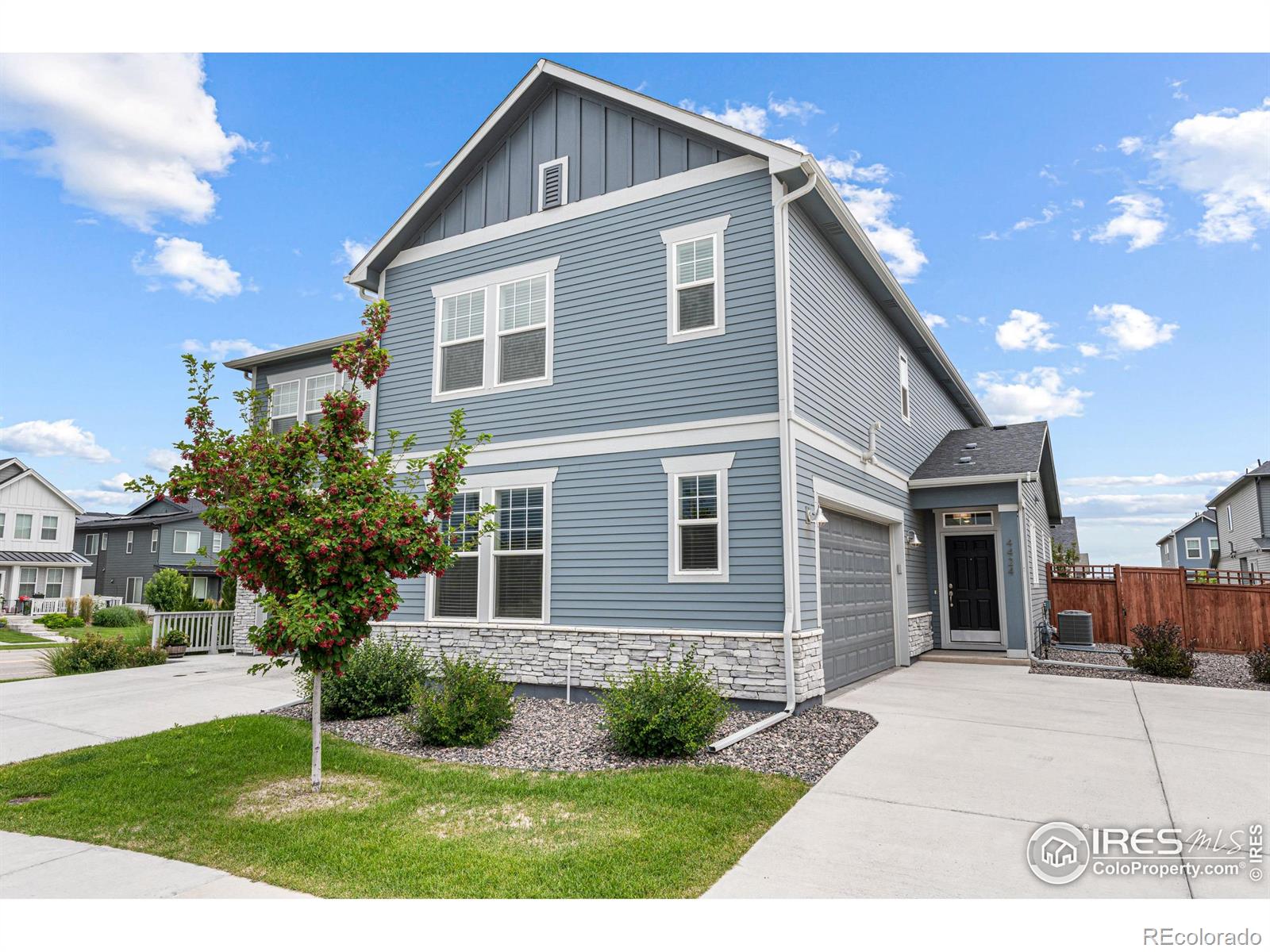 4424  Haymill Court, timnath MLS: 4567891039820 Beds: 3 Baths: 3 Price: $495,000