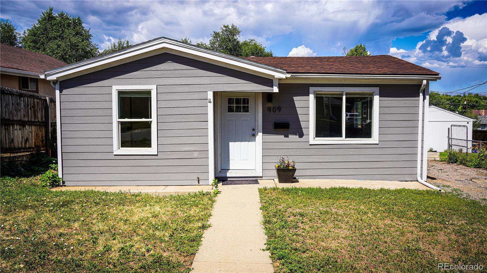 909  Meade Street, denver MLS: 9565751 Beds: 3 Baths: 1 Price: $415,000