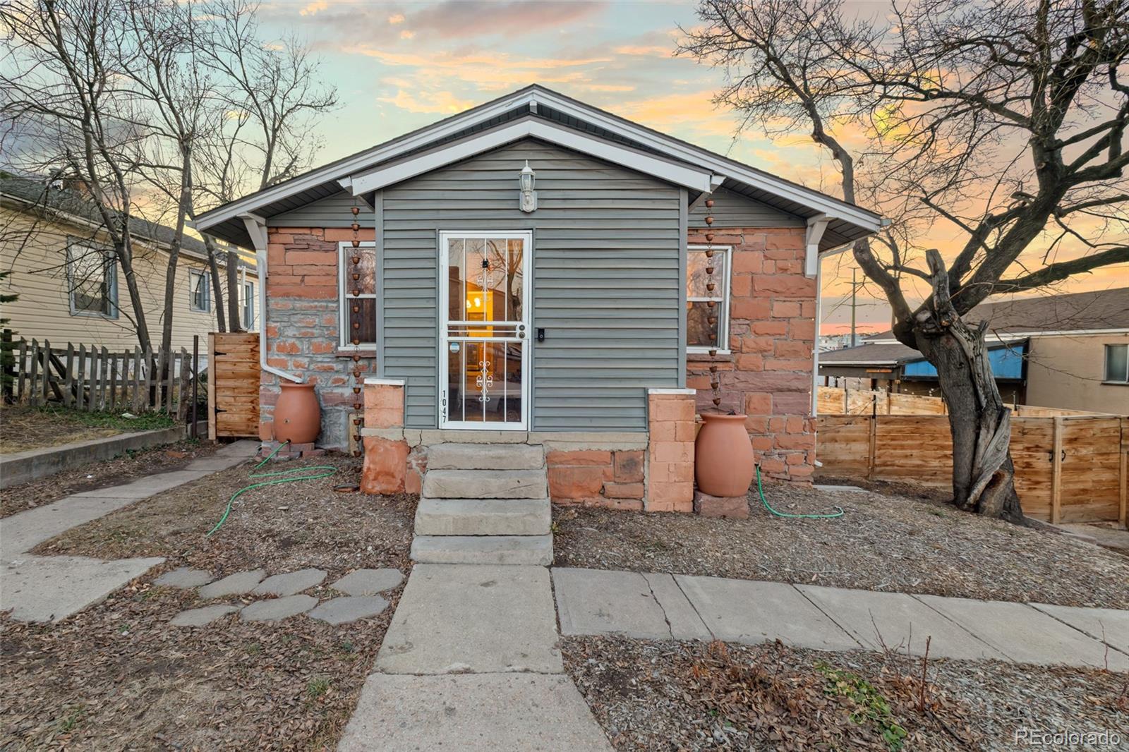 1047  Meade Street, denver MLS: 4230827 Beds: 3 Baths: 2 Price: $495,000