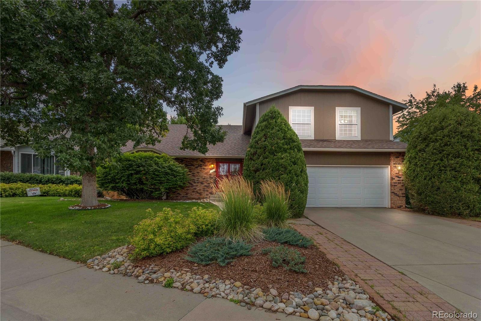 6214 S Kenton Way, englewood MLS: 9123381 Beds: 4 Baths: 3 Price: $772,500