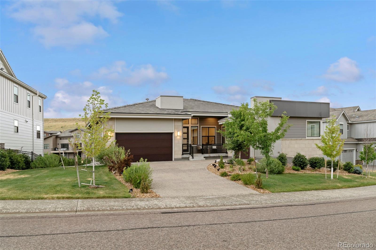 lone tree  House Search Picture