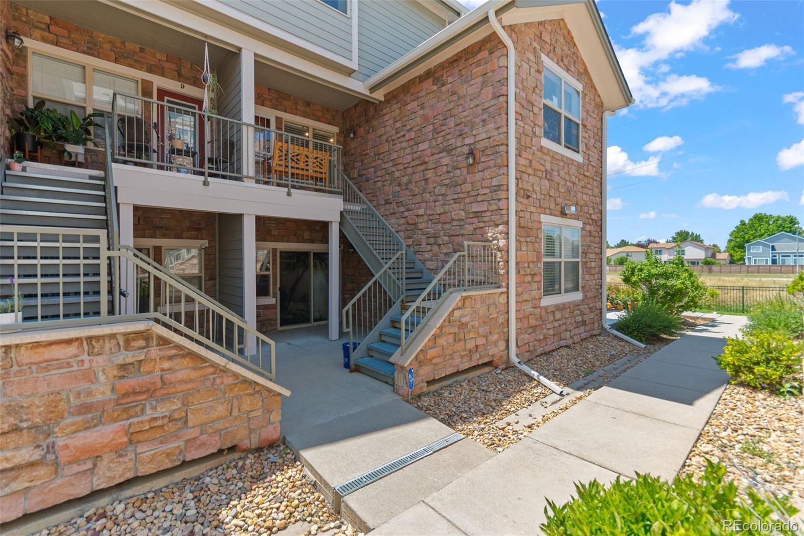 18611 E Water Drive, aurora  House Search MLS Picture