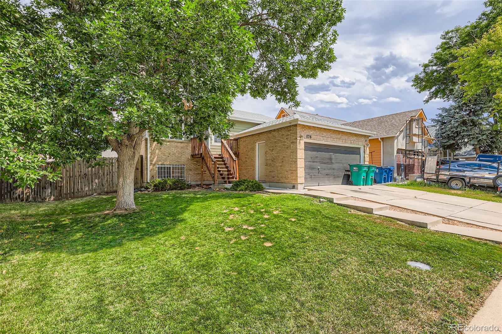 1776  Fraser Court, aurora MLS: 8534861 Beds: 5 Baths: 3 Price: $445,000