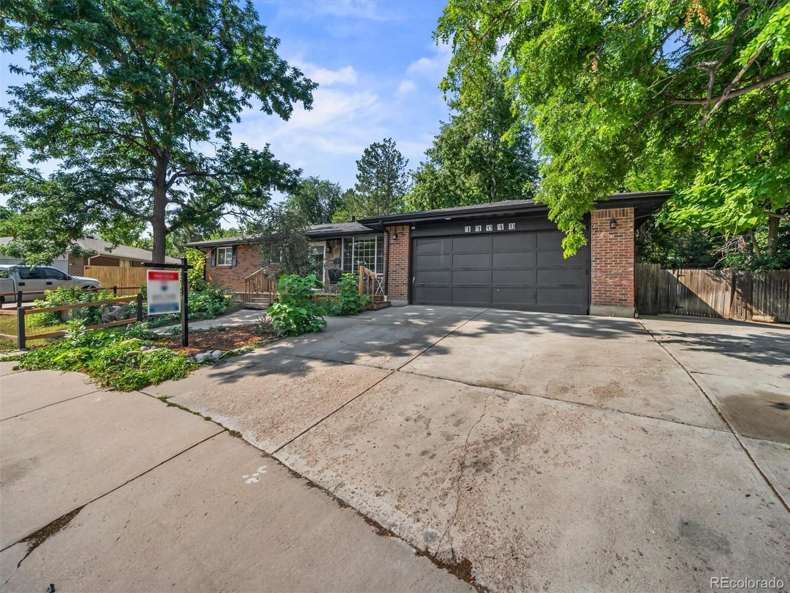 11040 W Tulane Avenue, littleton MLS: 4843244 Beds: 5 Baths: 3 Price: $689,900