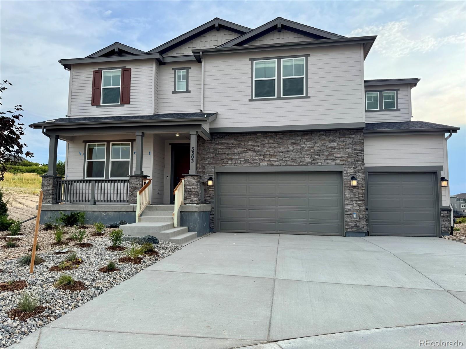 3303  Backdrop Court, castle rock MLS: 4362659 Beds: 5 Baths: 5 Price: $1,098,990