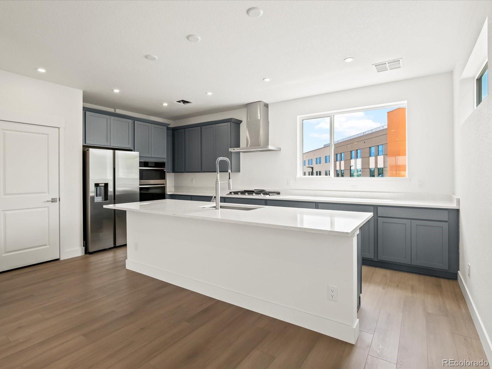 8  Ascent Trail, englewood  House Search MLS Picture
