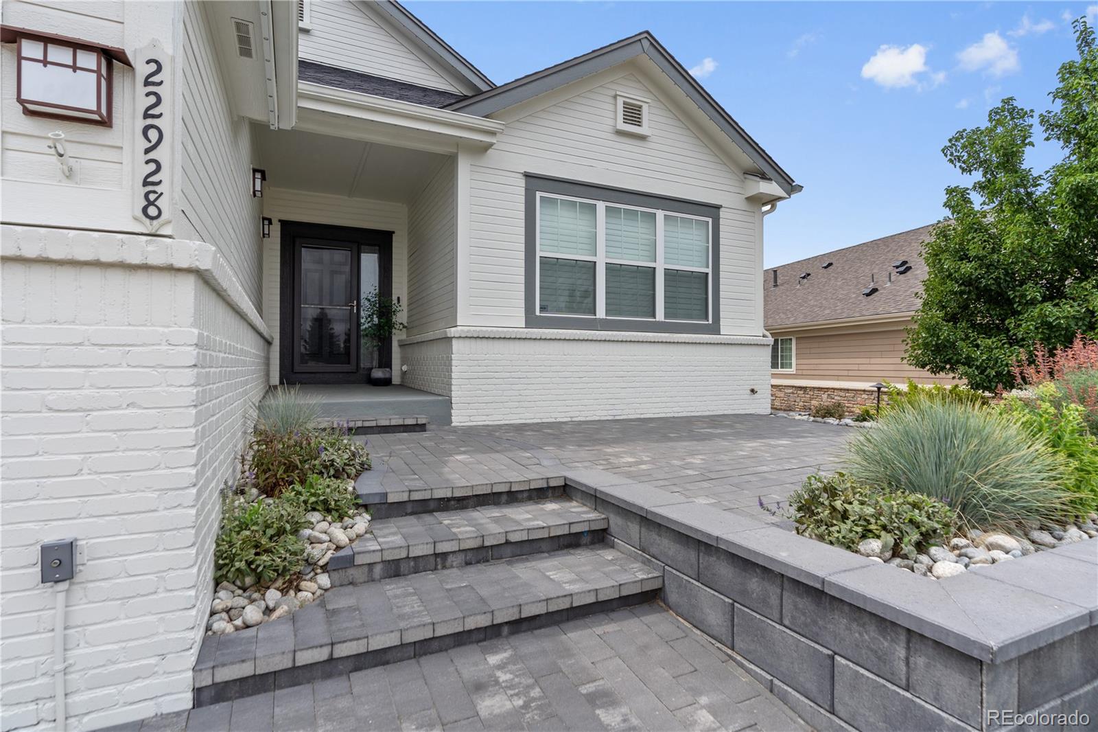 aurora  House Search Picture