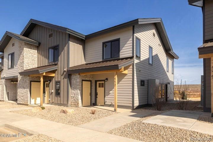 129  Granby Meadow Drive, granby MLS: 2766703 Beds: 2 Baths: 2 Price: $509,000