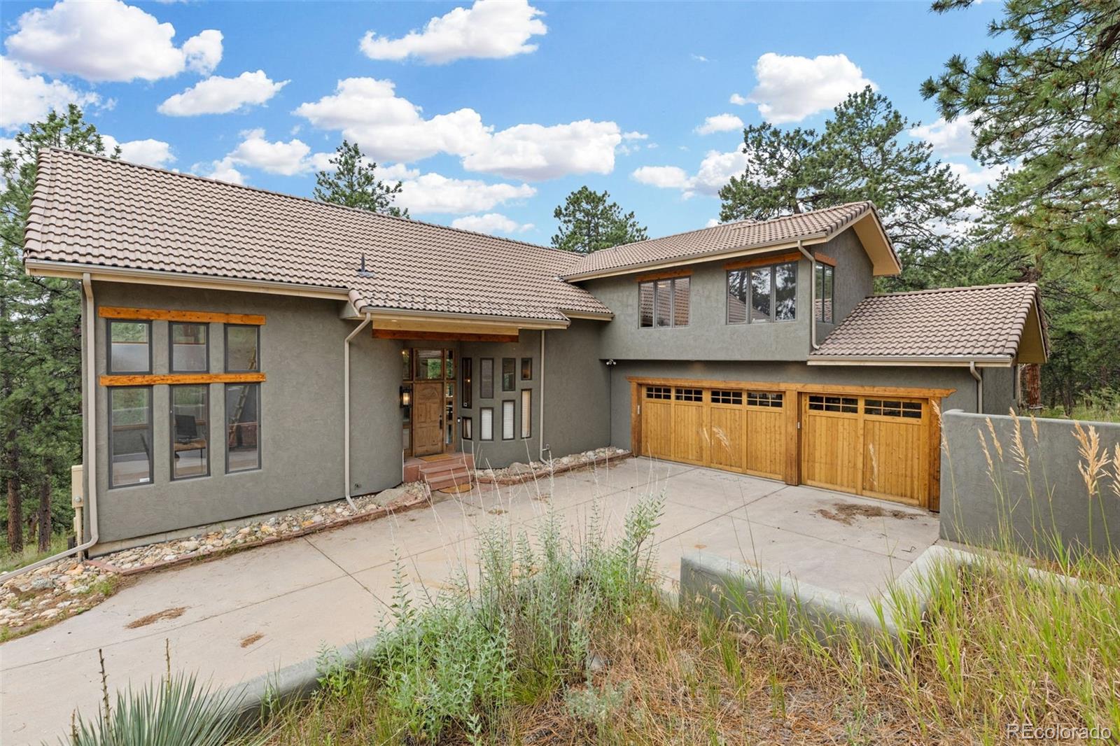 golden  House Search Picture