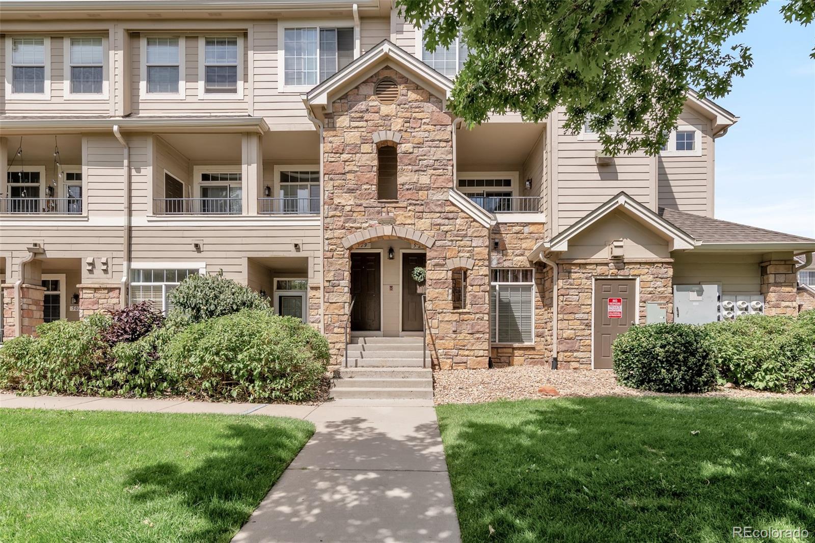 aurora  House Search Picture