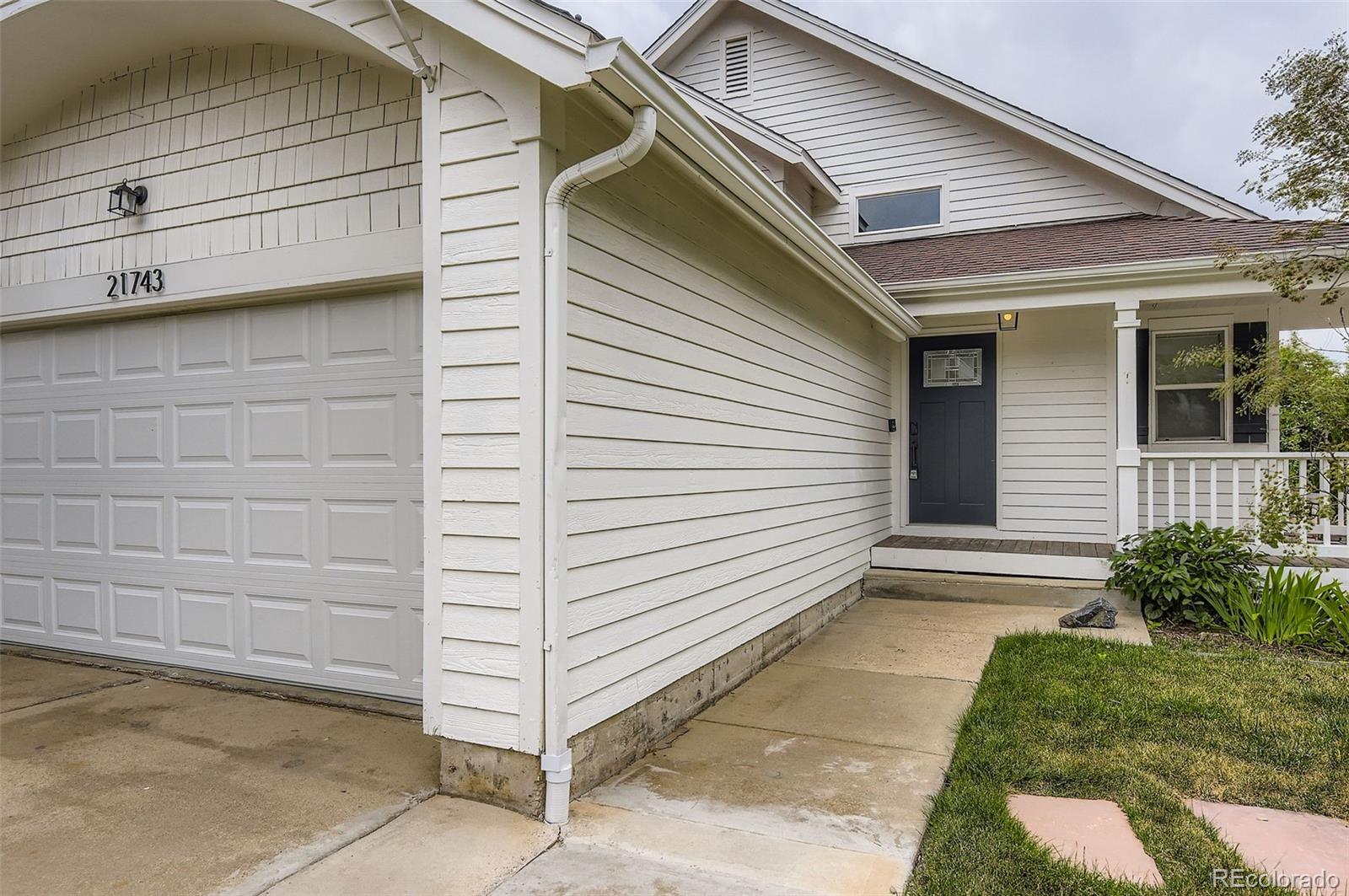 21743  Farmingdale Court, parker  House Search MLS Picture