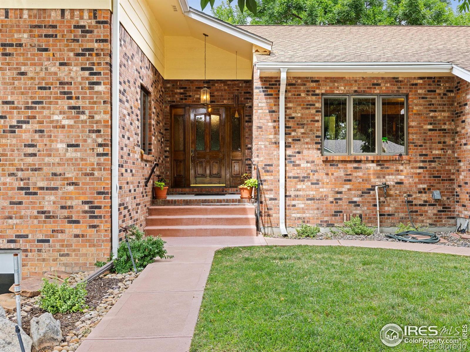 1013  Berkeley Court, longmont  House Search MLS Picture