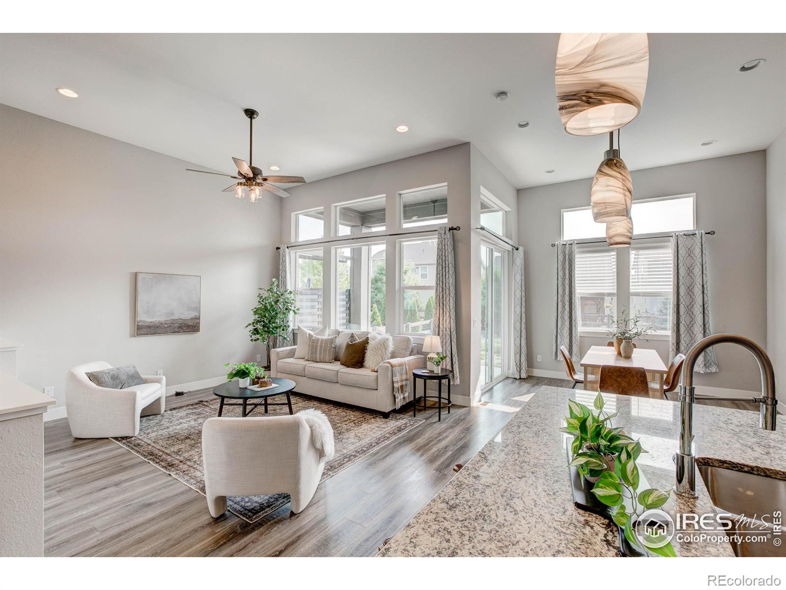 3096  Bridal Veil Falls Drive, loveland MLS: 4567891040475 Beds: 4 Baths: 3 Price: $625,000