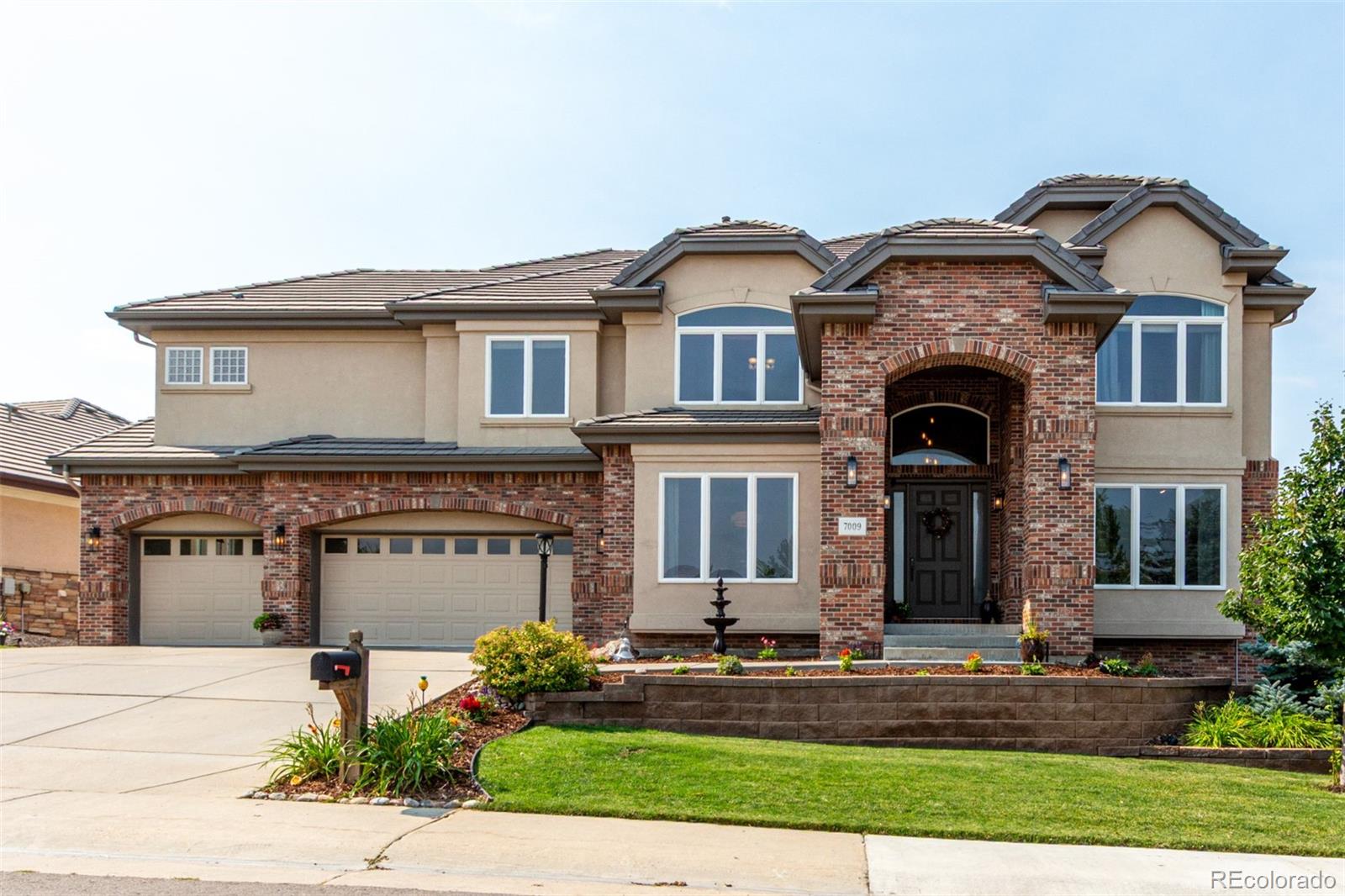 7009 S Netherland Way, aurora  House Search MLS Picture