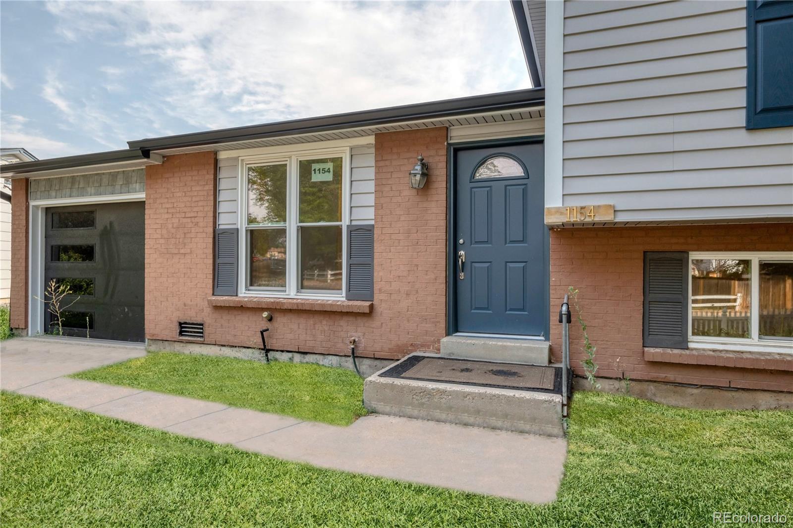 aurora  House Search Picture