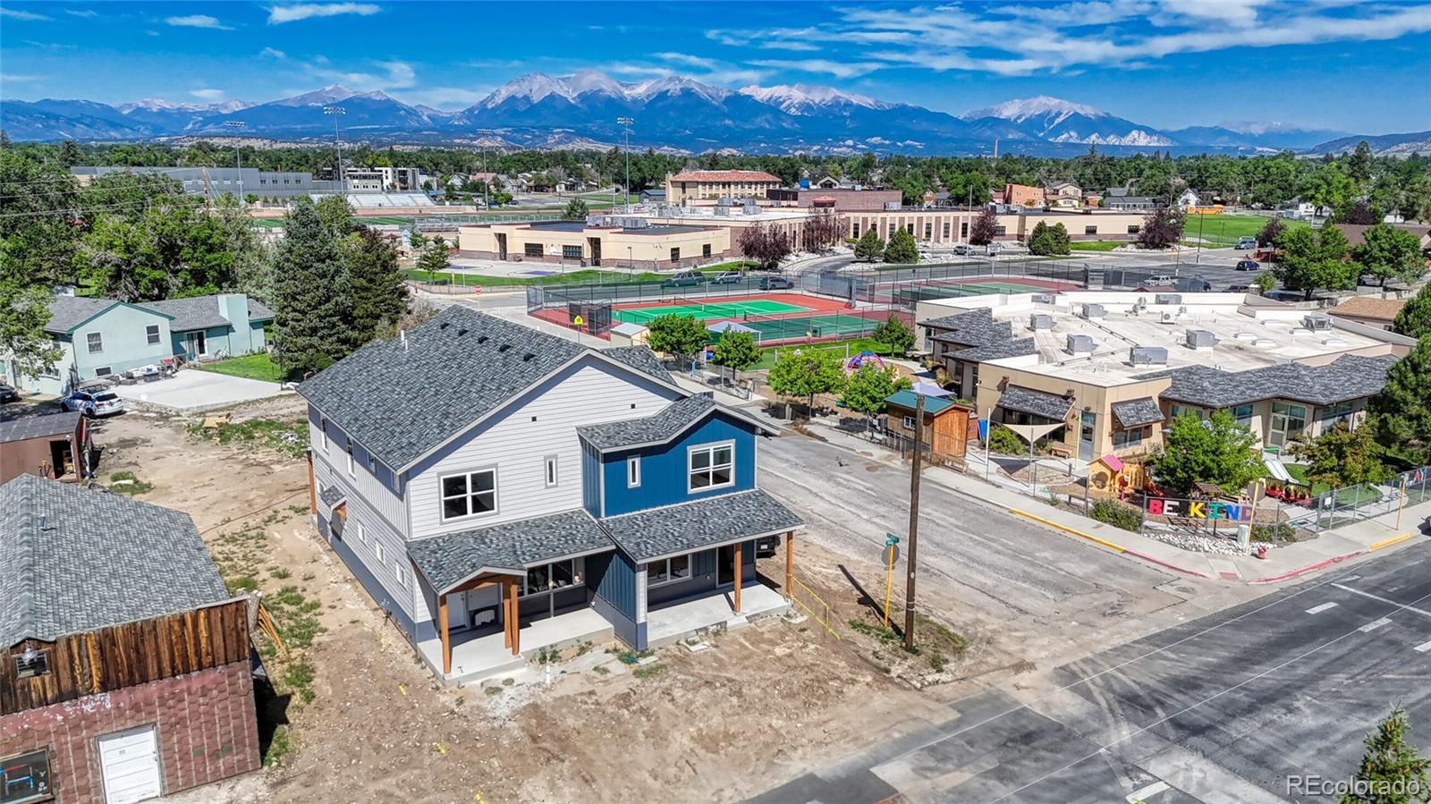 salida  House Search Picture
