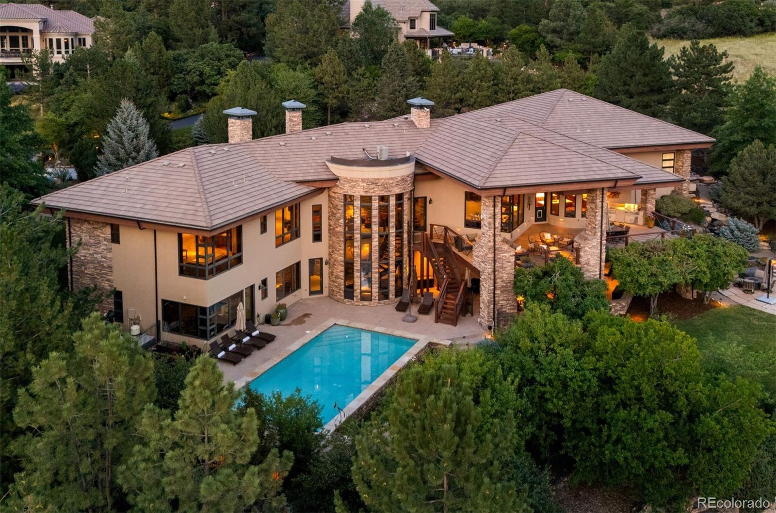 1062  Cypress Way, castle rock MLS: 5800659 Beds: 4 Baths: 7 Price: $3,995,000