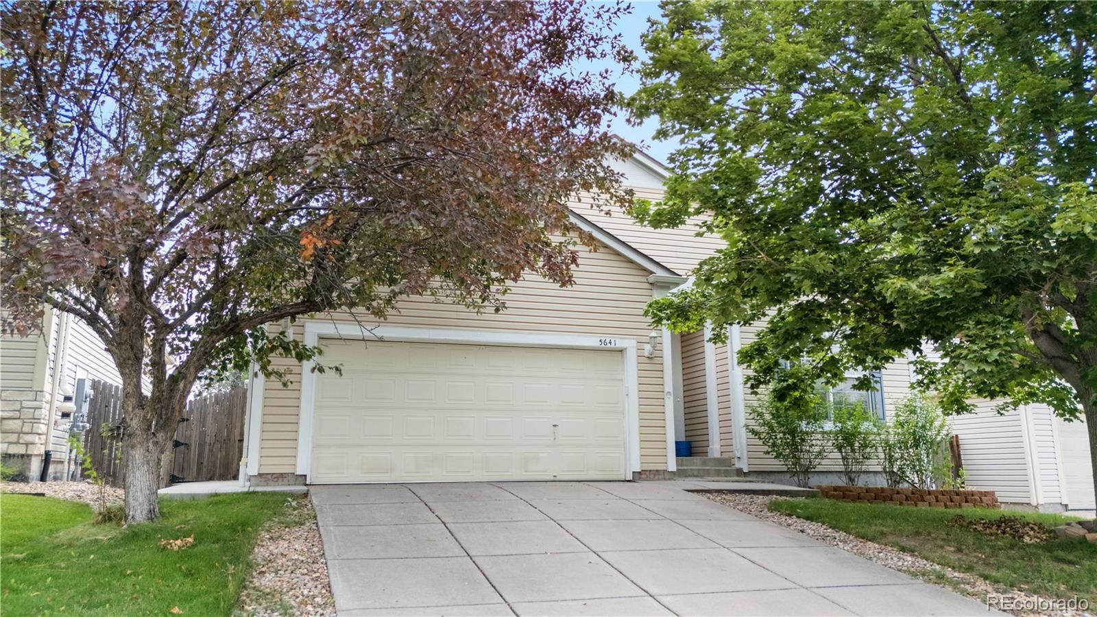 aurora  House Search Picture