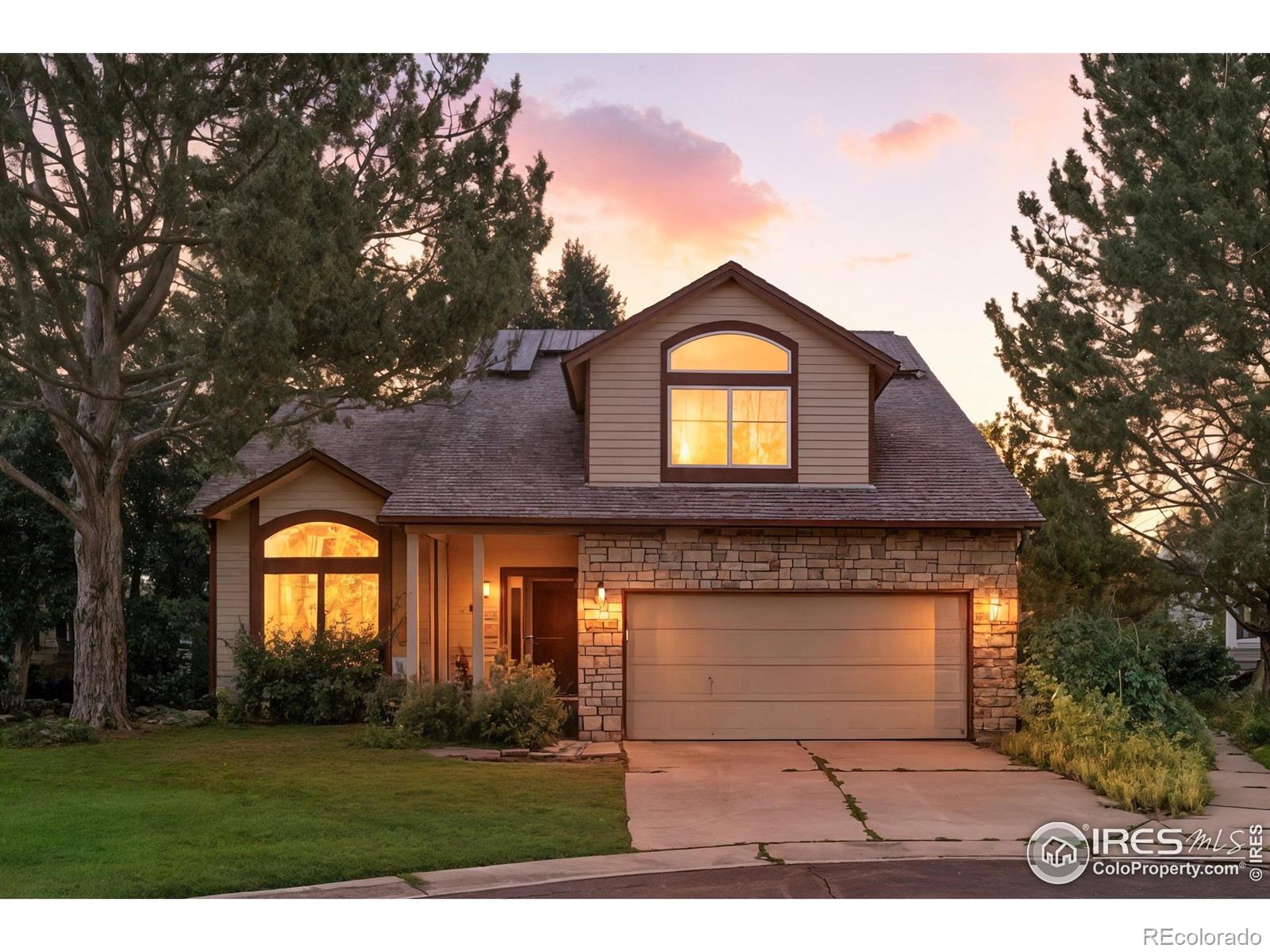 boulder  House Search Picture