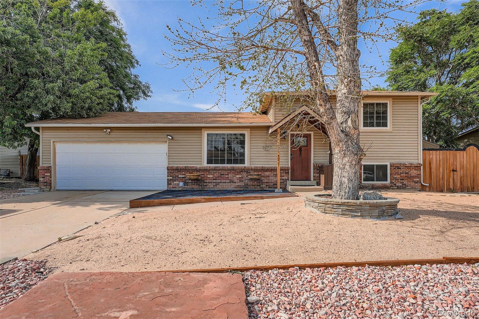 aurora  House Search Picture