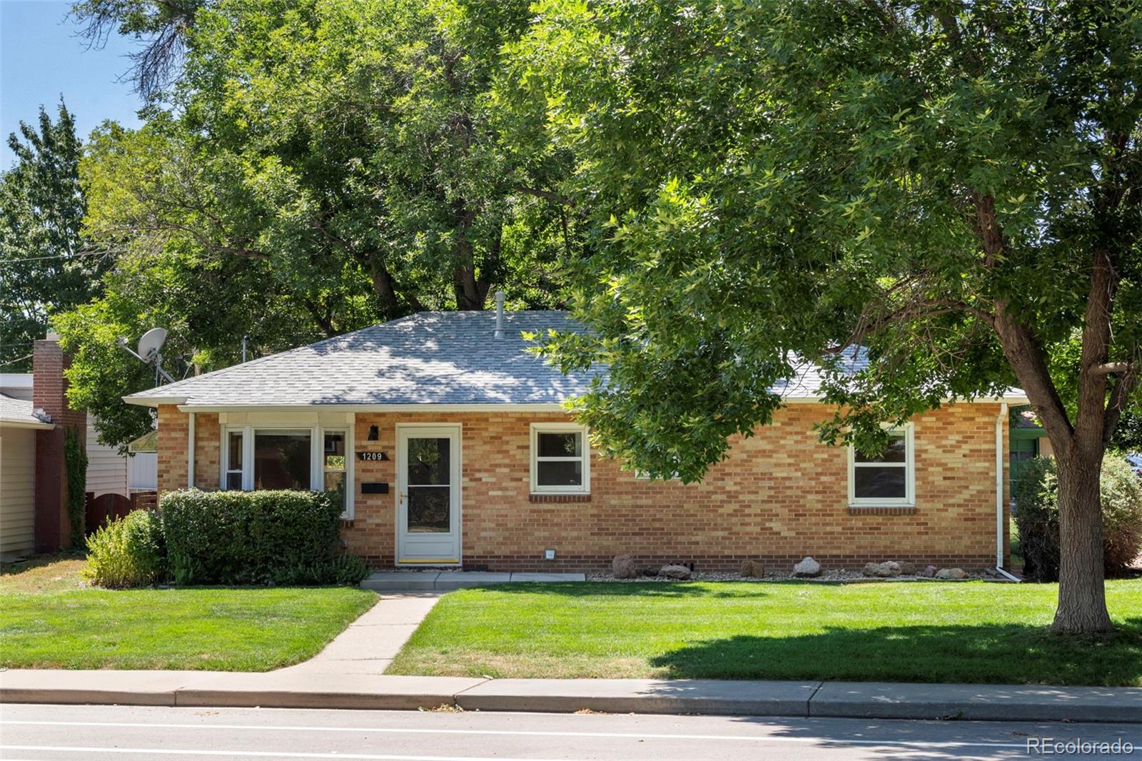 1209  Gay Street, longmont  House Search MLS Picture