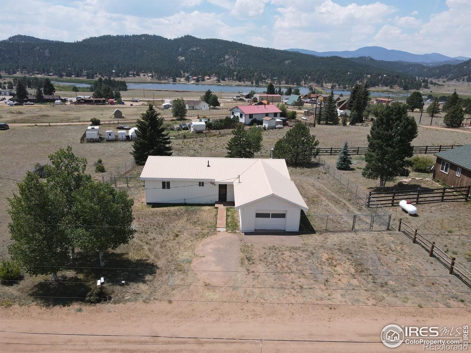 lake george  House Search Picture