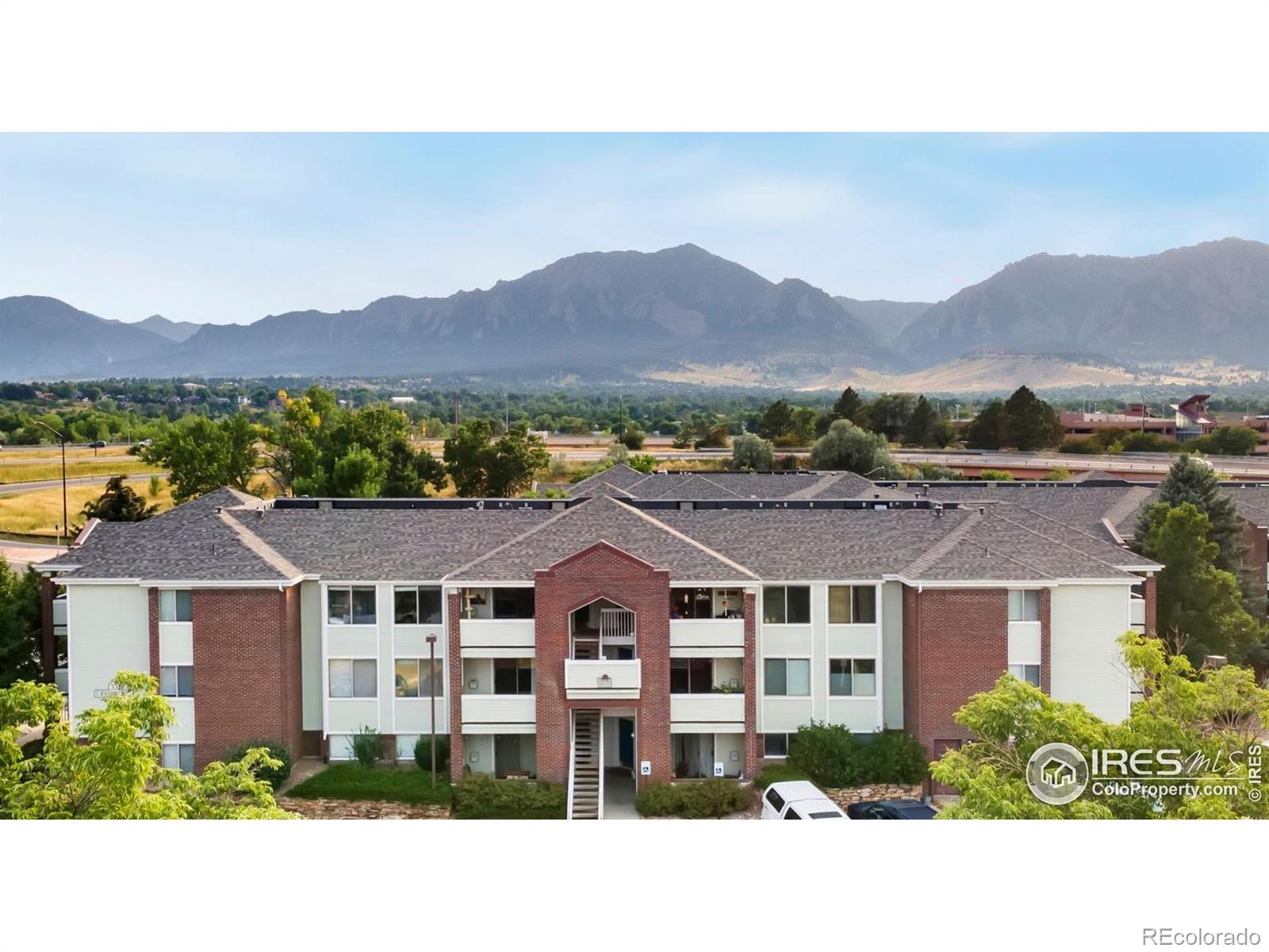 boulder  House Search Picture