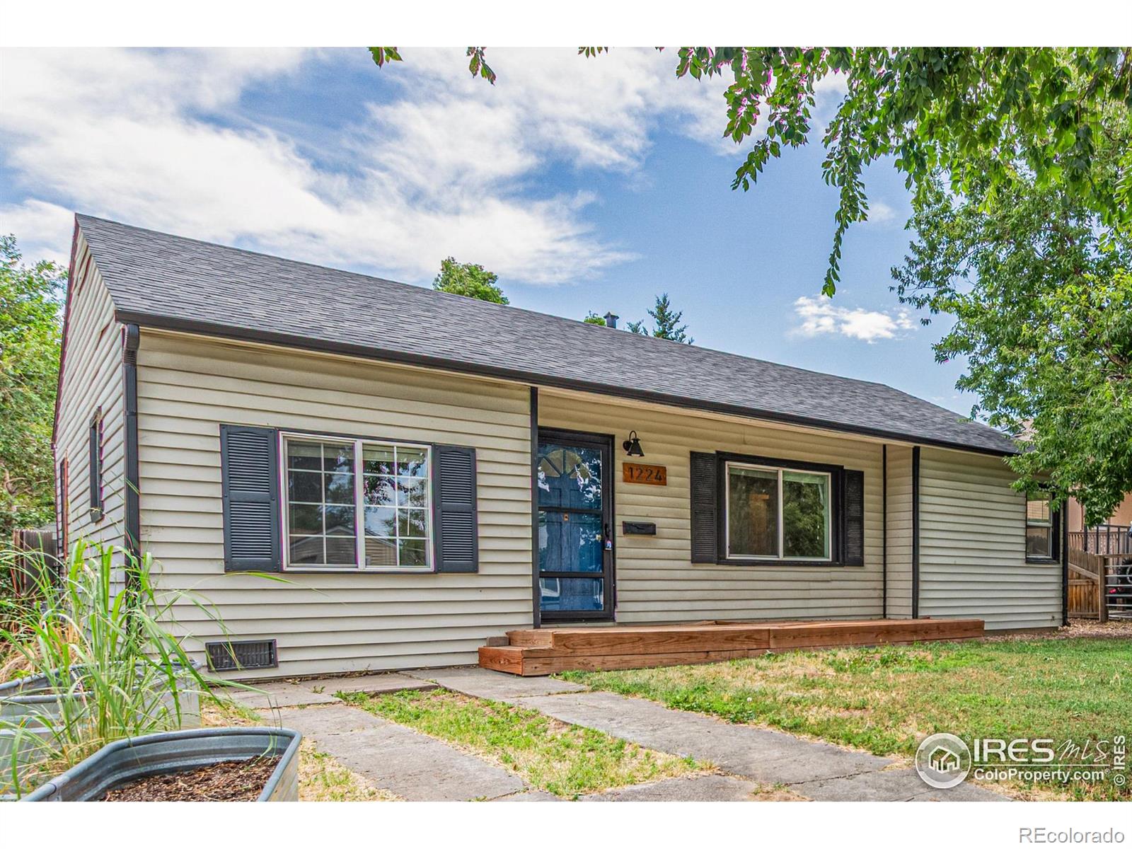 aurora  House Search Picture