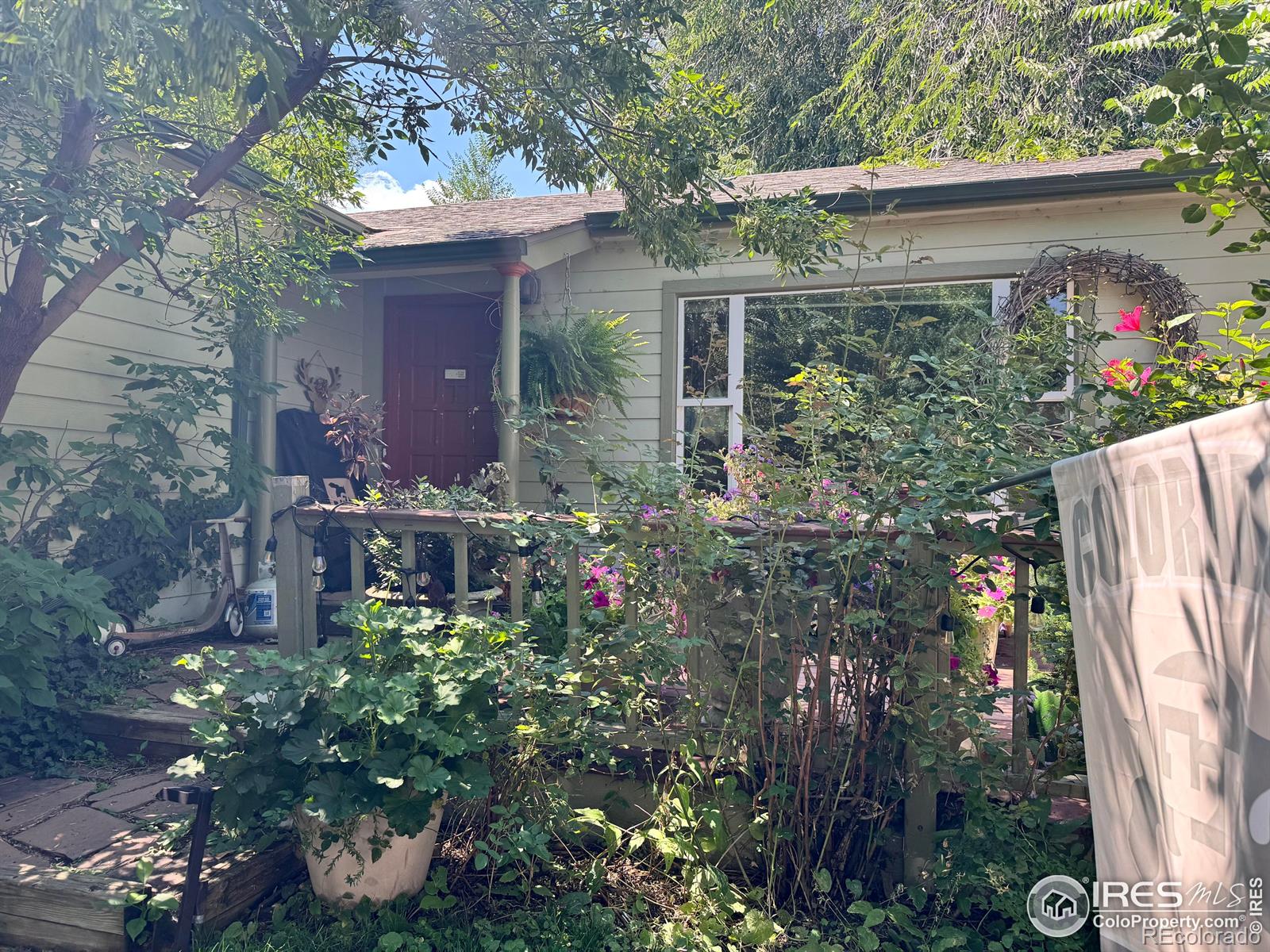 boulder  House Search Picture