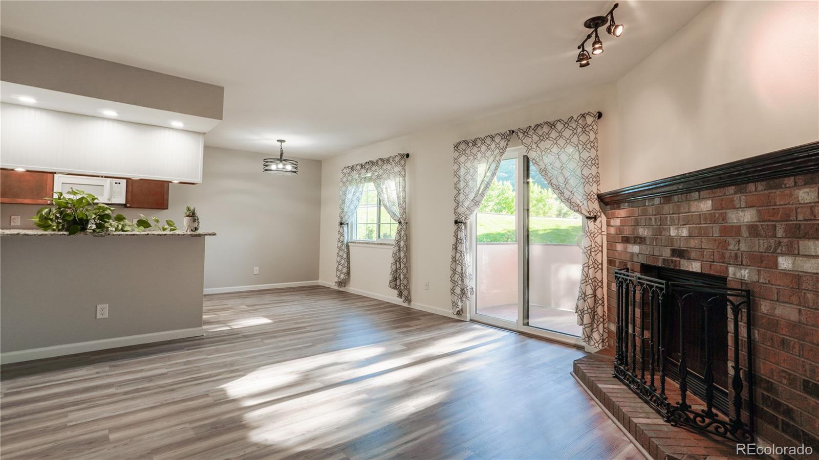 797  Canyon Drive, castle rock  House Search MLS Picture