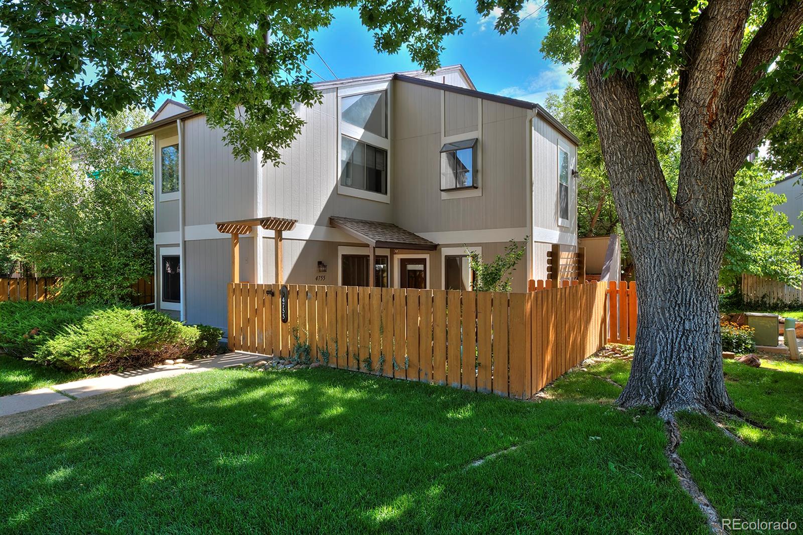 boulder  House Search Picture