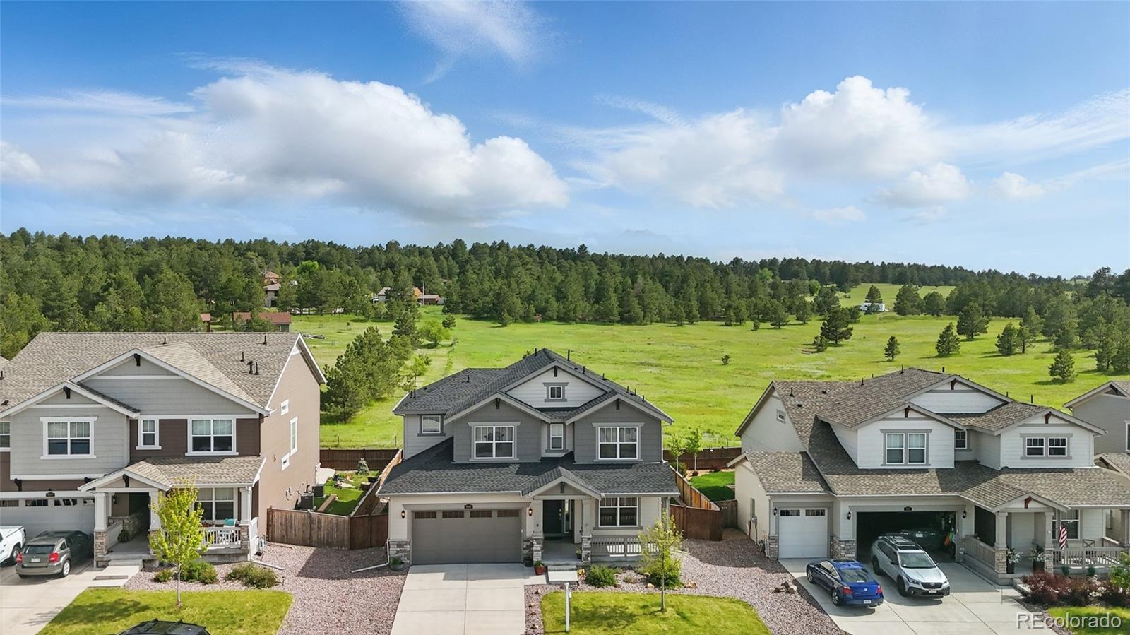 690  Avena Drive, elizabeth MLS: 2376677 Beds: 4 Baths: 5 Price: $649,700