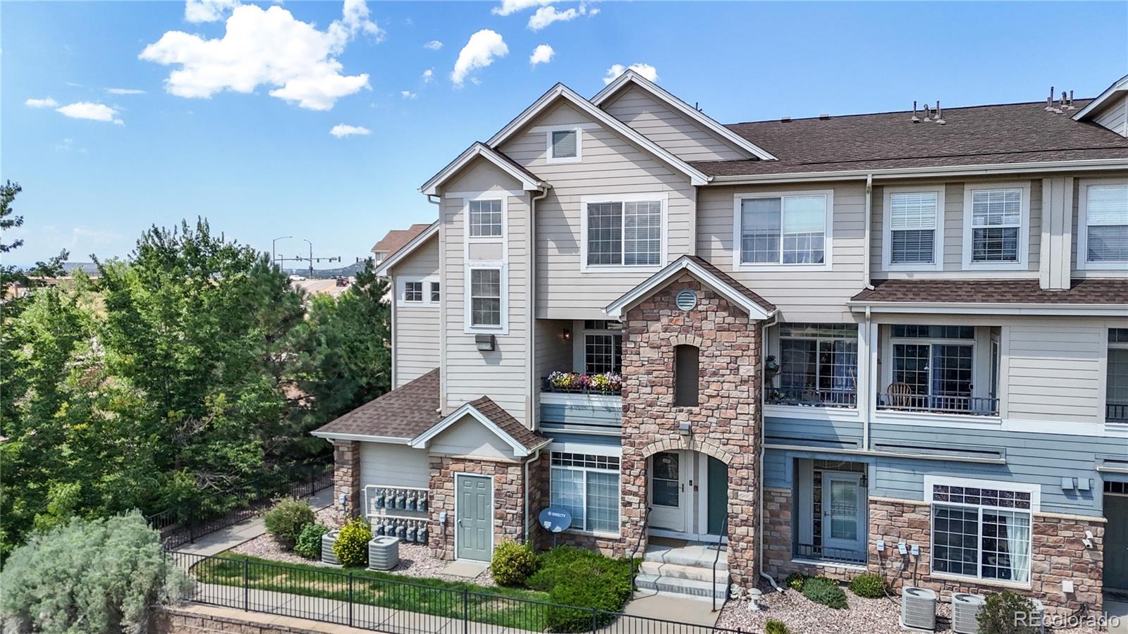 466  Black Feather Loop, castle rock  House Search MLS Picture