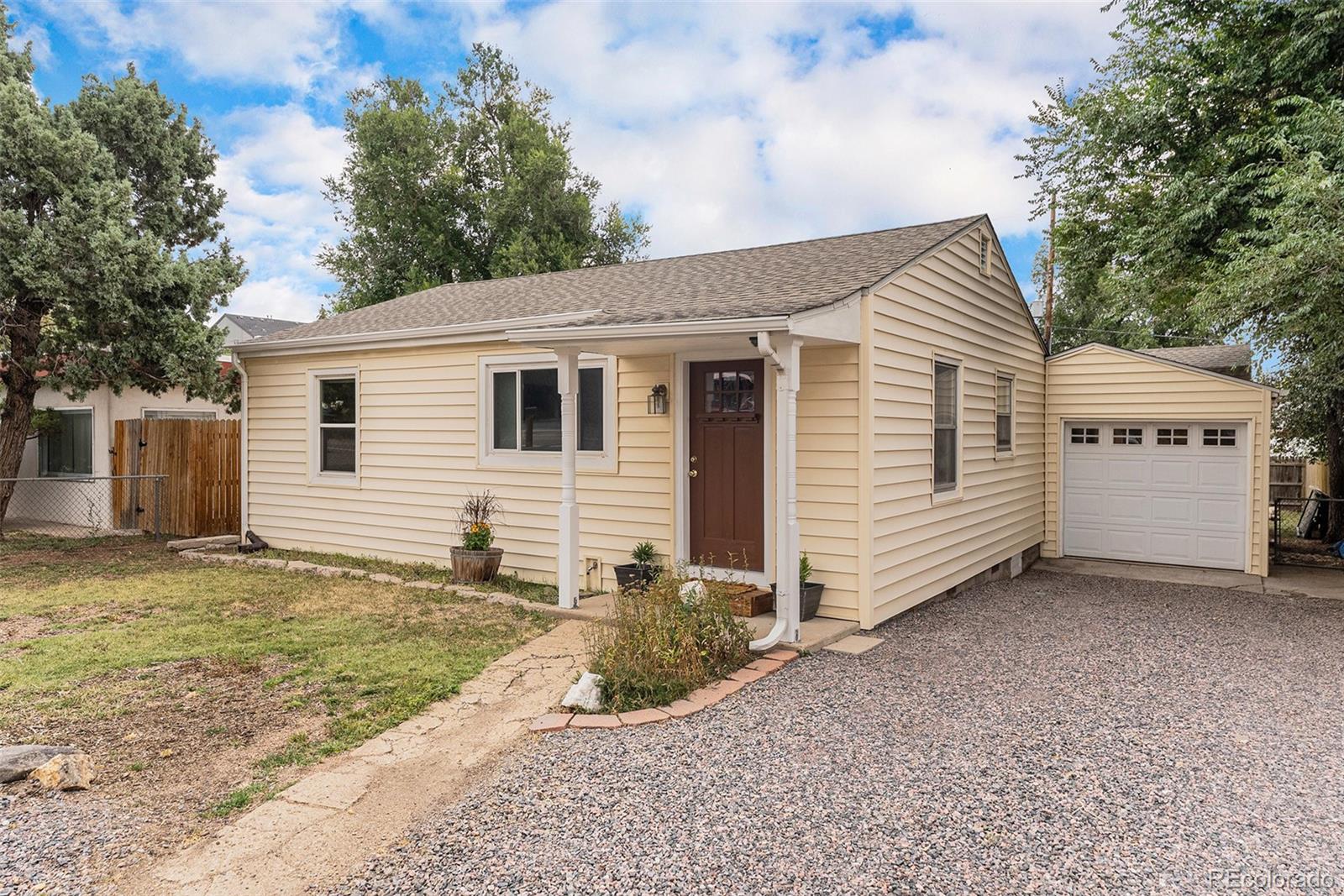 1540  Simms Street, lakewood MLS: 5591753 Beds: 2 Baths: 1 Price: $419,000