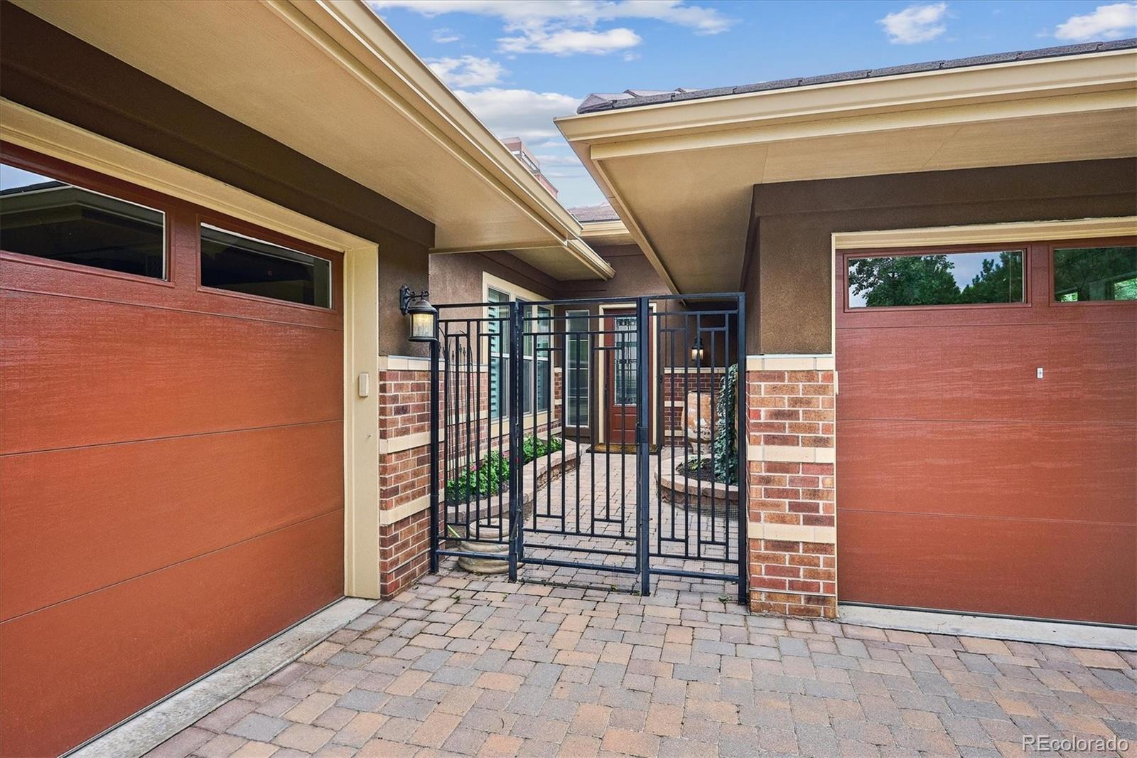 10559  Spring Green Drive, englewood  House Search MLS Picture