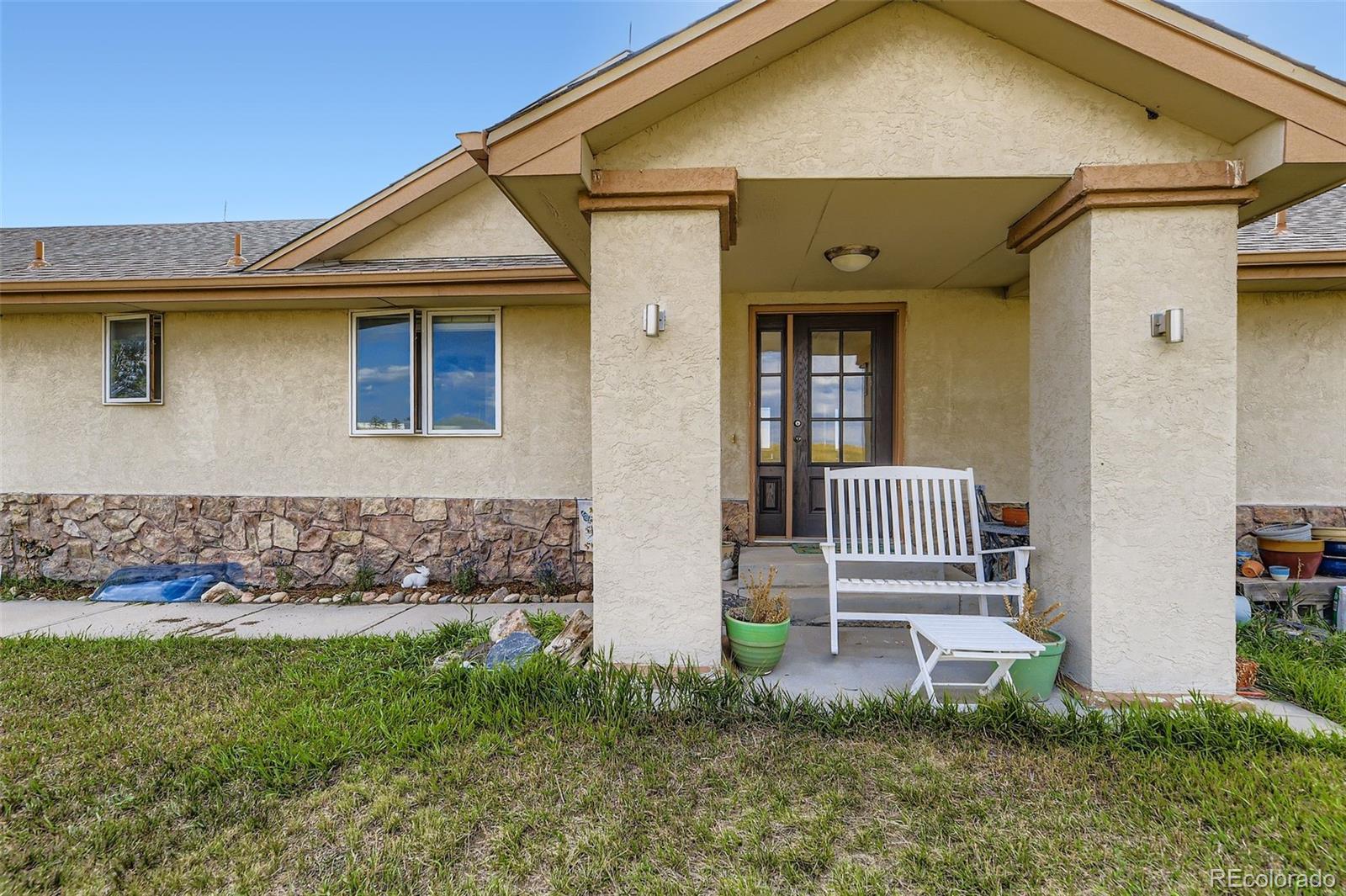 elizabeth&nbsp; Horse Properties Search Picture