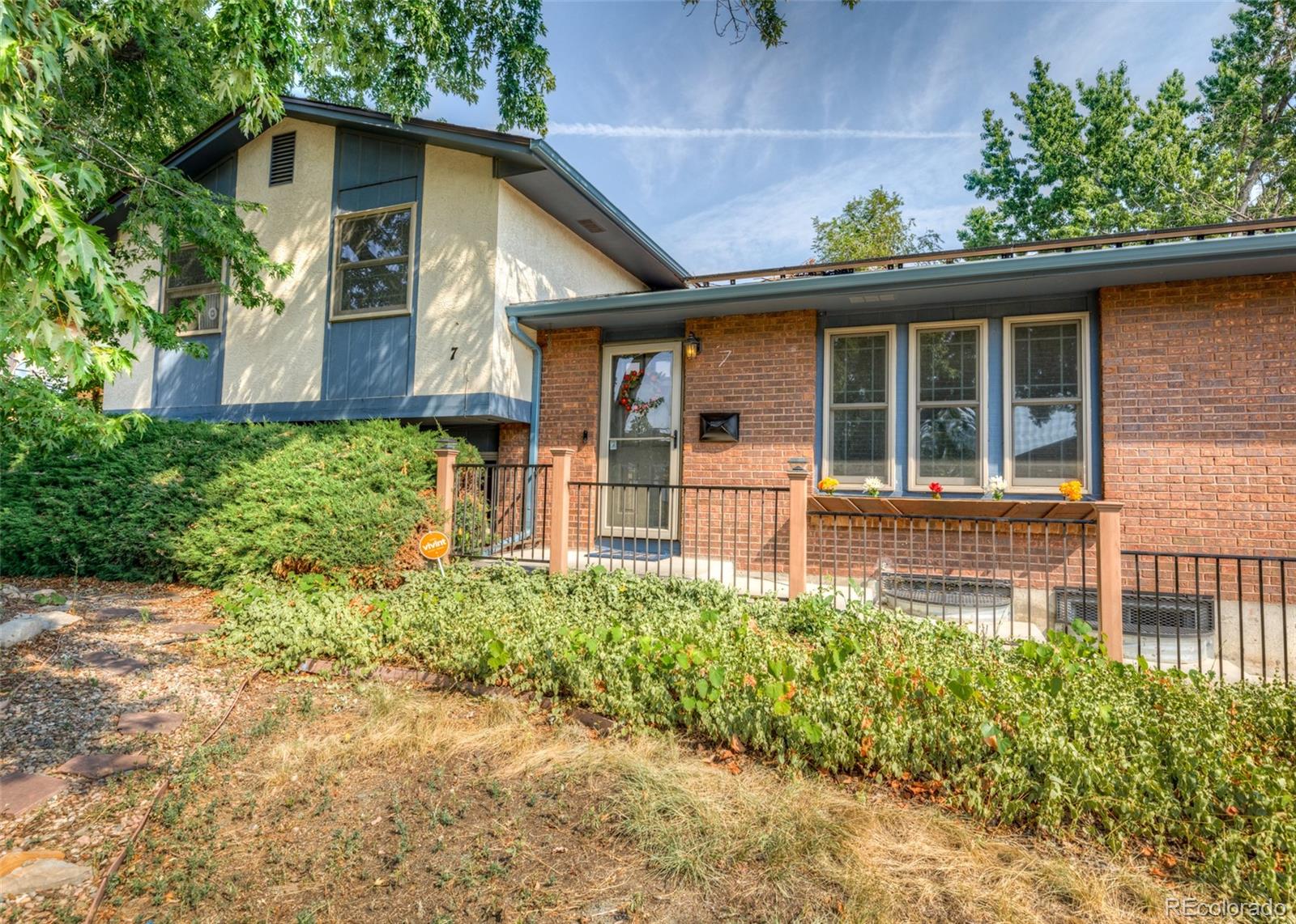 pueblo&nbsp; House Search Picture