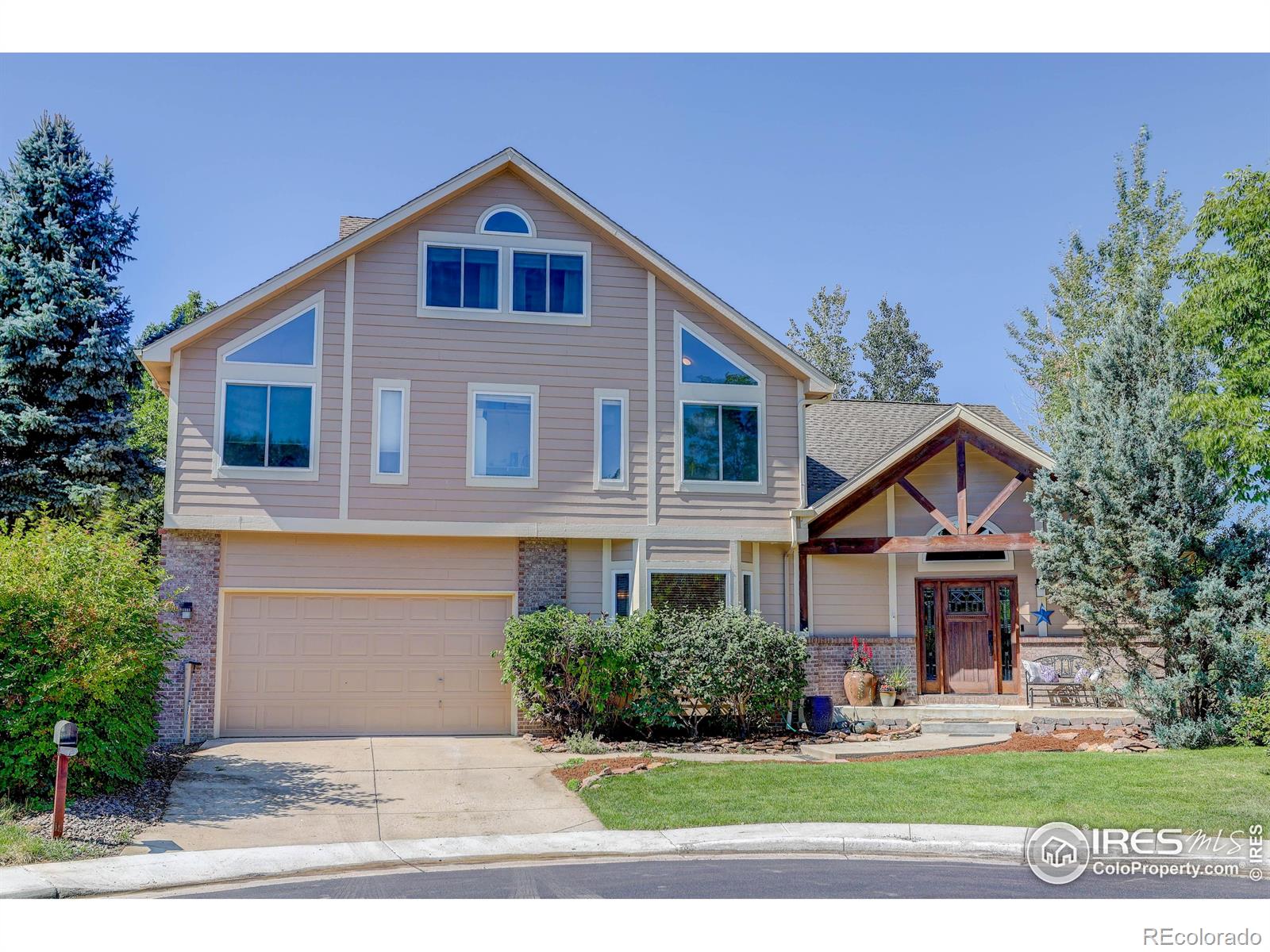 114 E 14th Court, broomfield&nbsp; House Search MLS Picture