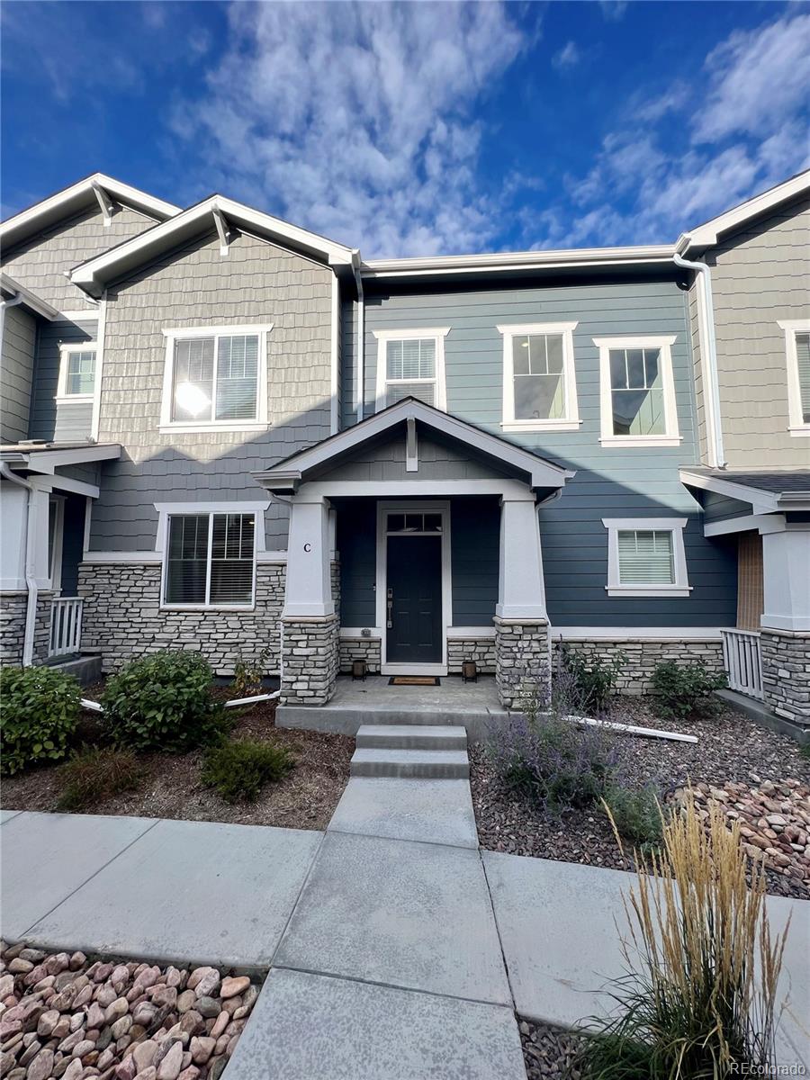 Buffalo Run Commerce City Home | MLS #: 508706216816 E 118th Drive, Commerce City Beds: 3 Baths: 3 Price: $435,000