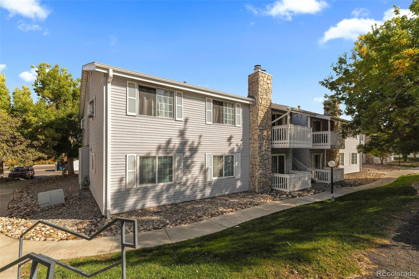 Brandychase Aurora Condo / Townhome | MLS #: 676130513290 E Jewell Avenue 103, Aurora Beds: 2 Baths: 2 Price: $245,000
