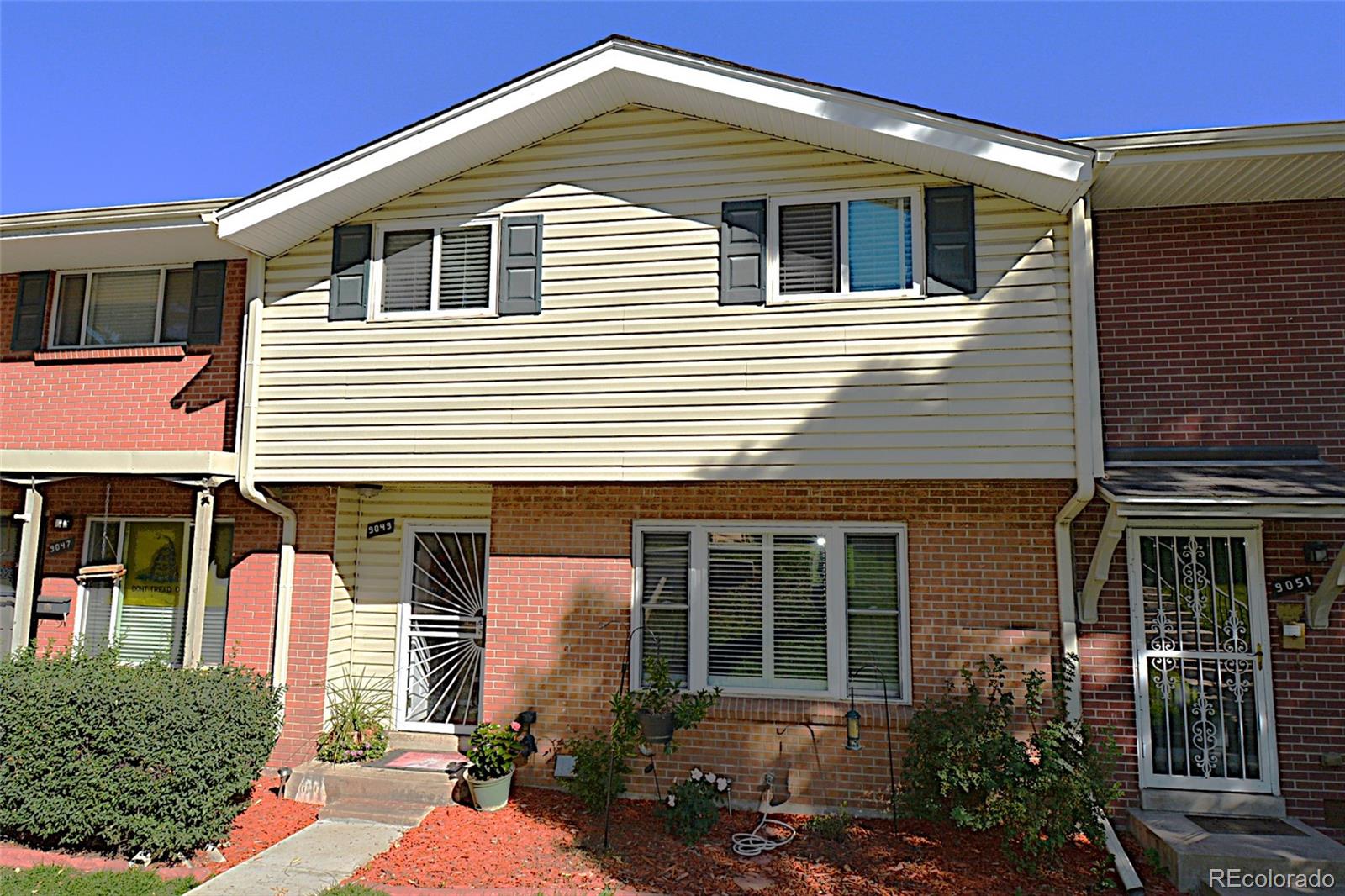 Cherry Creek Denver Home | MLS #: 71348599049 E Nassau Avenue, Denver Beds: 3 Baths: 3 Price: $390,000