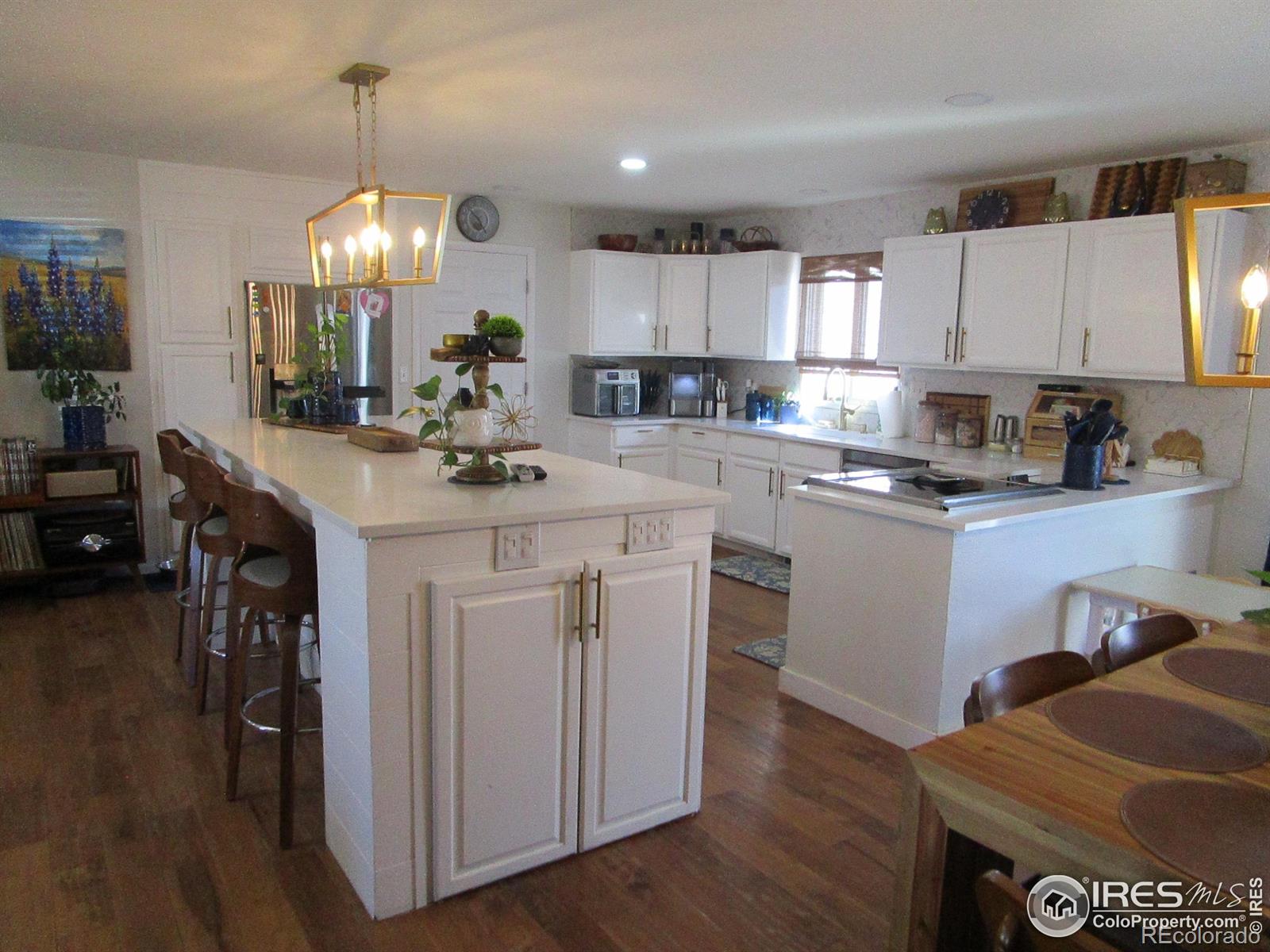322  VINE Street, burlington&nbsp; House Search MLS Picture